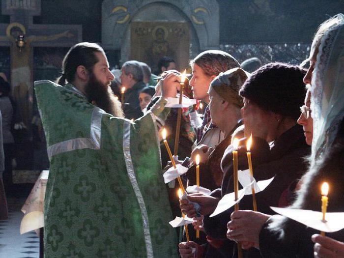 bažnytinė tarnyba, kurioje atliekamas sakramento sakramentas