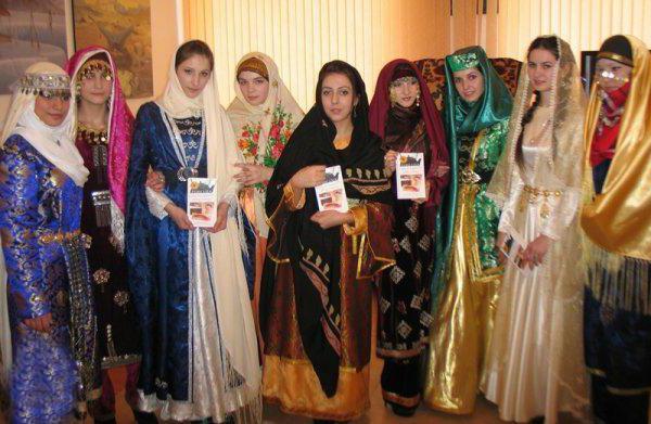 Nacionalinis Dagestano kostiumas: tipai ir aprašymas