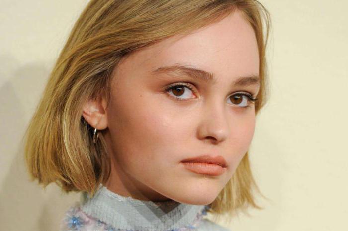 Talentingas aktorius turi talentingą dukrą. Johnny Depp ir Lily Rose Depp