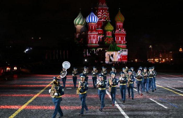 gelbėjimo bokštas karinis festivalis 